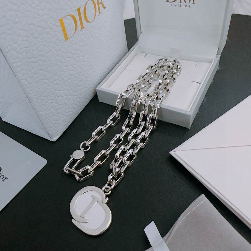 Dior Necklace 10yxx96